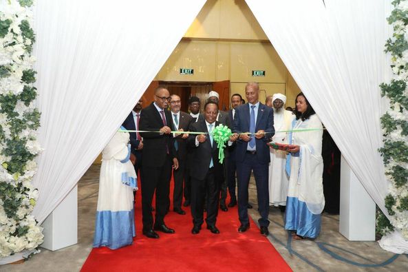 [#if smallImage??]
    [#if smallImage?is_hash]
        [#if smallImage.alt??]
            ${smallImage.alt}
        [/#if]
    [/#if]
[/#if]