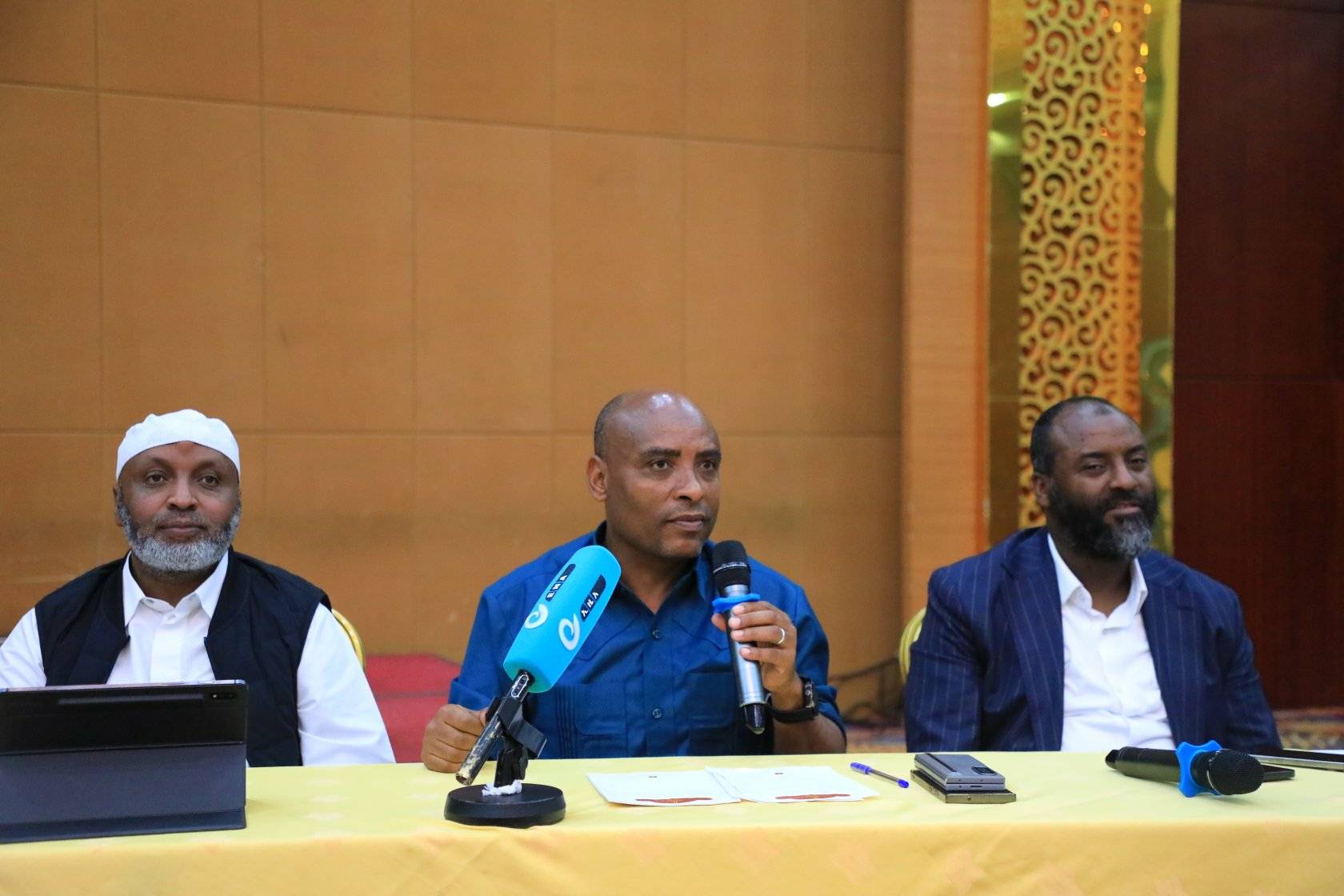 [#if smallImage??]
    [#if smallImage?is_hash]
        [#if smallImage.alt??]
            ${smallImage.alt}
        [/#if]
    [/#if]
[/#if]