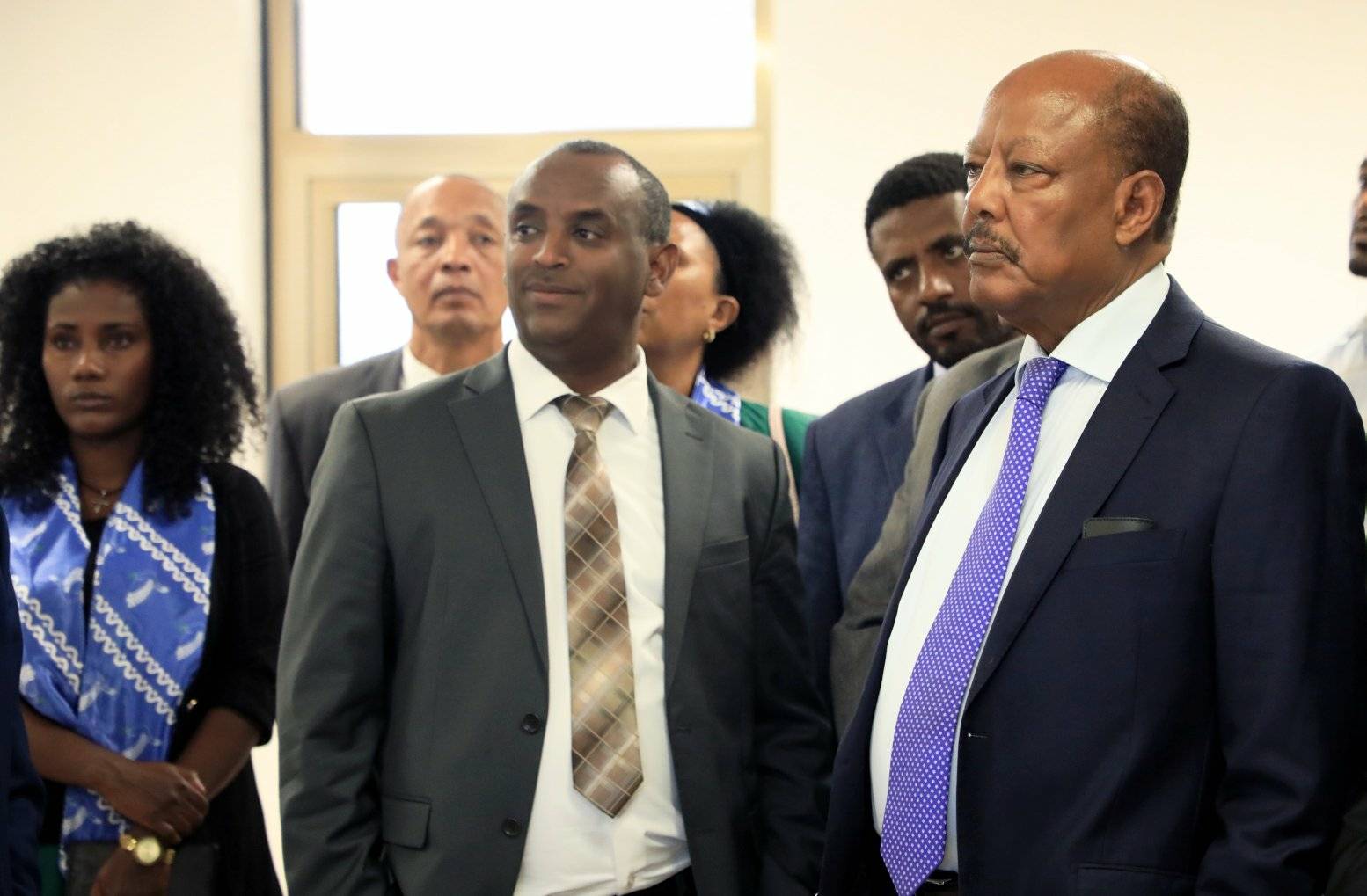 [#if smallImage??]
    [#if smallImage?is_hash]
        [#if smallImage.alt??]
            ${smallImage.alt}
        [/#if]
    [/#if]
[/#if]