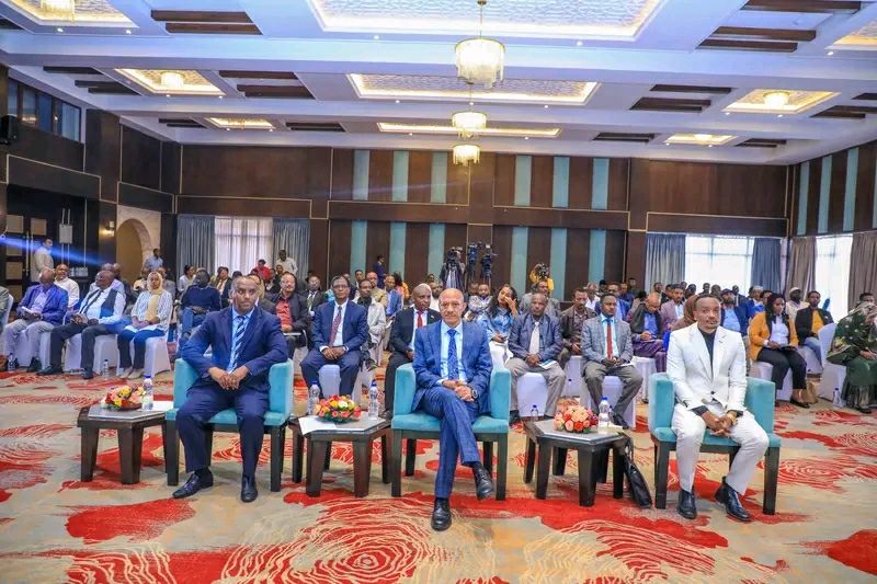 [#if smallImage??]
    [#if smallImage?is_hash]
        [#if smallImage.alt??]
            ${smallImage.alt}
        [/#if]
    [/#if]
[/#if]