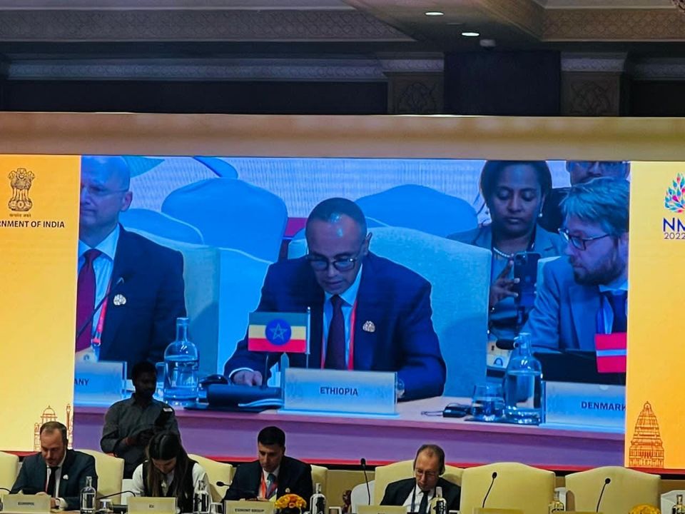 [#if smallImage??]
    [#if smallImage?is_hash]
        [#if smallImage.alt??]
            ${smallImage.alt}
        [/#if]
    [/#if]
[/#if]